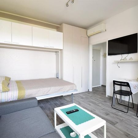 Monolocale Nuovissimo San Giuliano Milanese Apartment Exterior foto