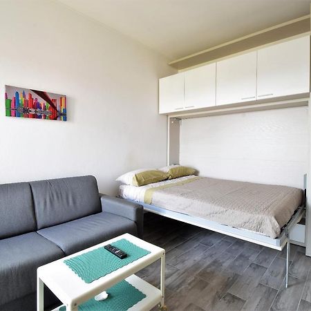 Monolocale Nuovissimo San Giuliano Milanese Apartment Exterior foto